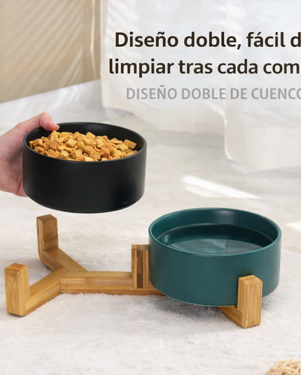 Cuenco de cerámica con soporte de bambú